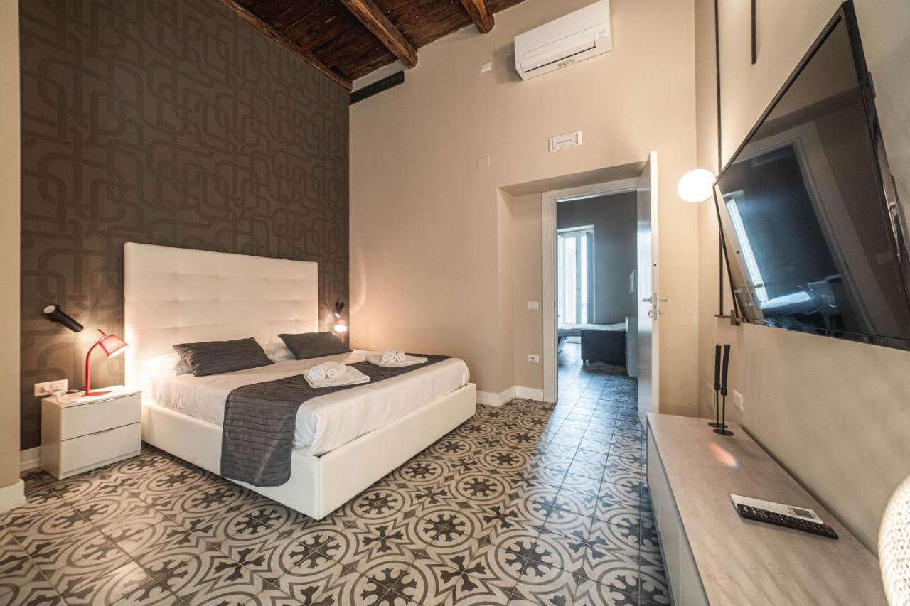 Palazzo Paladini - Luxury Suites In The Heart Of The Old Town Pizzo  Exterior foto