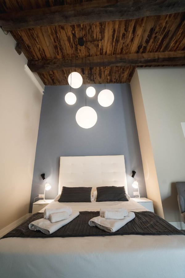 Palazzo Paladini - Luxury Suites In The Heart Of The Old Town Pizzo  Exterior foto